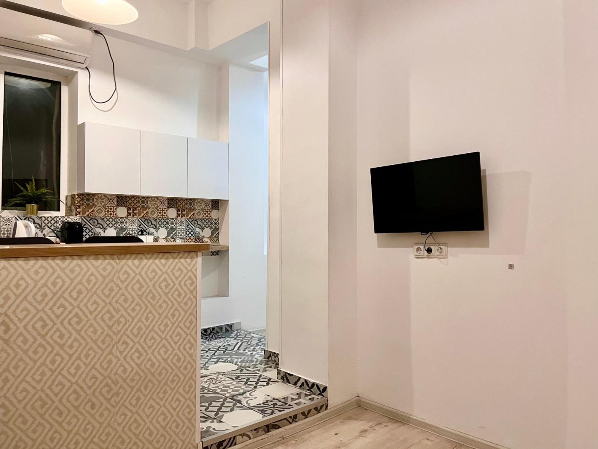 Old Town - Ultra Central Apartment Бухарест Экстерьер фото