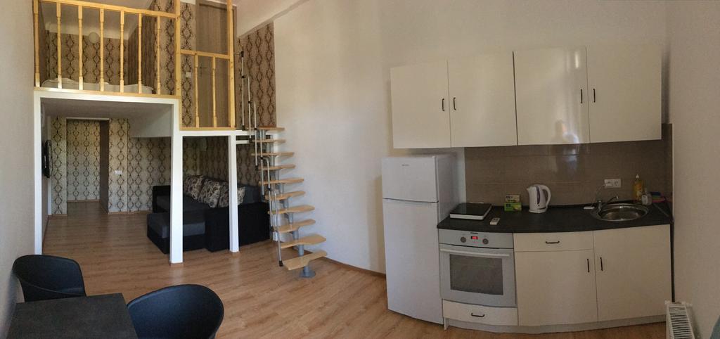 Old Town - Ultra Central Apartment Бухарест Экстерьер фото